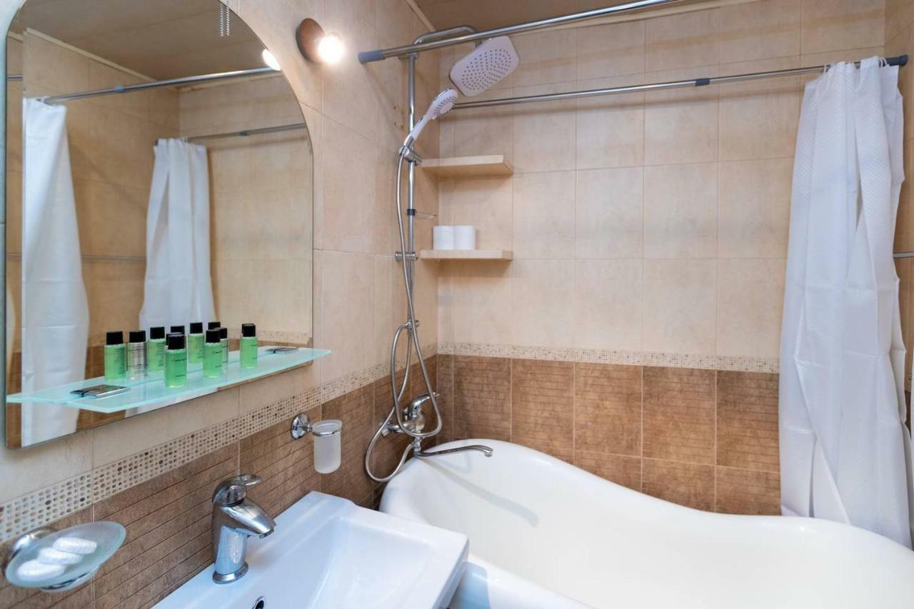 Wehost Cosy Apartment Тбилиси Экстерьер фото